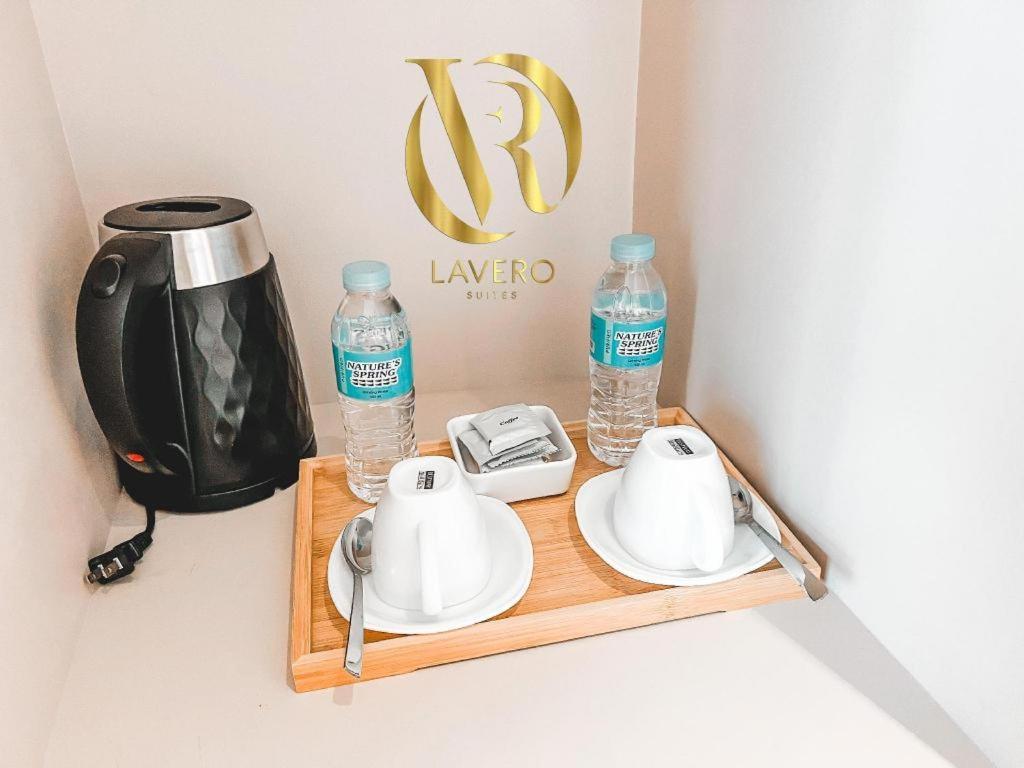 Lavero Suites Kalibo Exterior photo