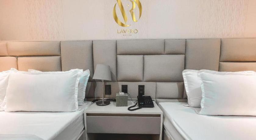 Lavero Suites Kalibo Exterior photo