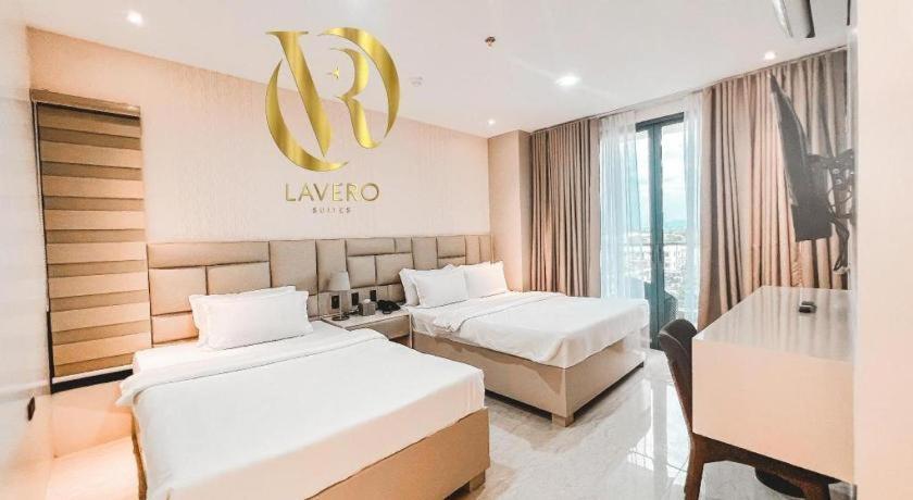 Lavero Suites Kalibo Exterior photo
